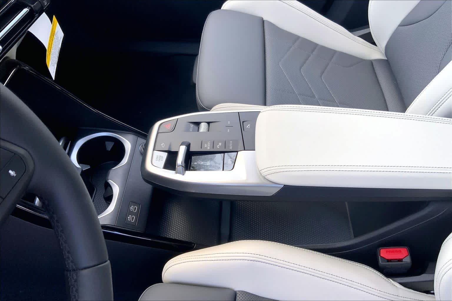 New 2027 Storm Bay Metallic BMW xDrive28i image 7