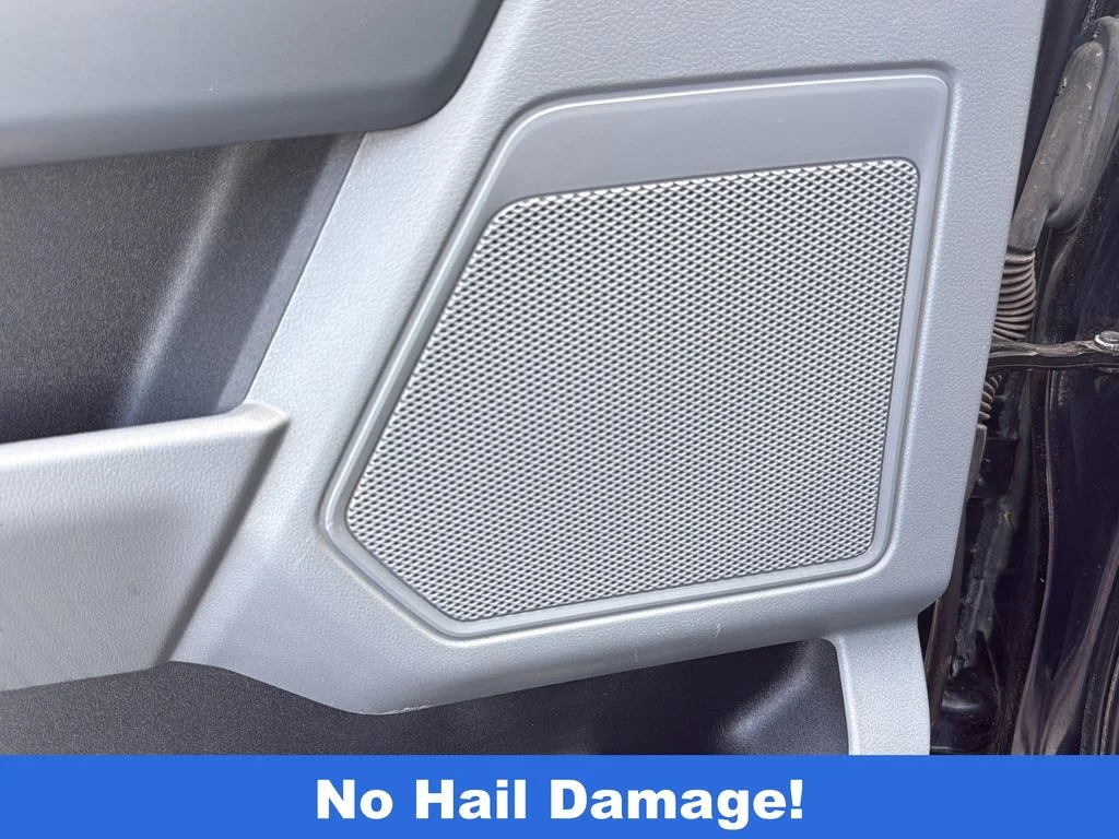 Used 2022 Blue Ford XLT image 24