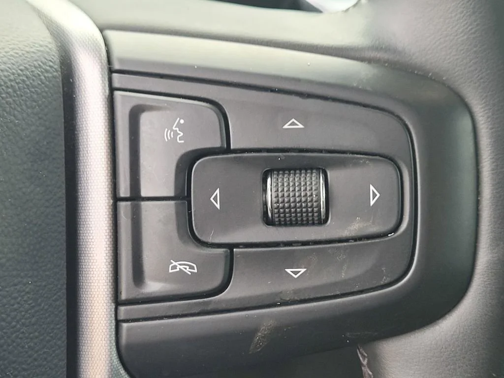2024 GMC Sierra 1500 SLT - Photo 23