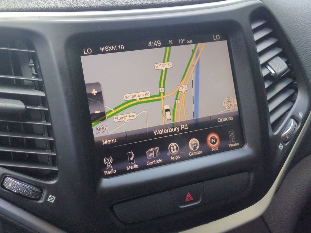 Used 2016 White Jeep Trailhawk image 20