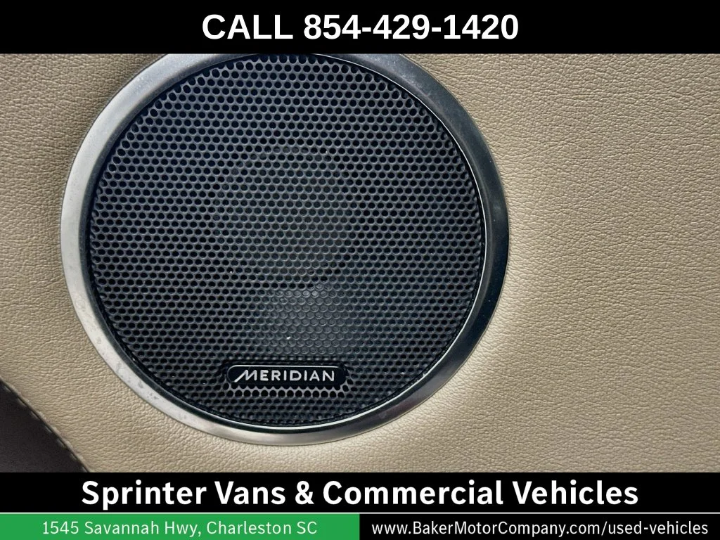 Used 2019 Firenze Red Metallic Land Rover HSE image 20