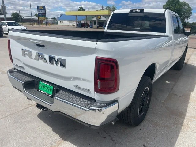 New 2026 Bright White Clear-Coat Exterior Paint RAM Laramie image 4
