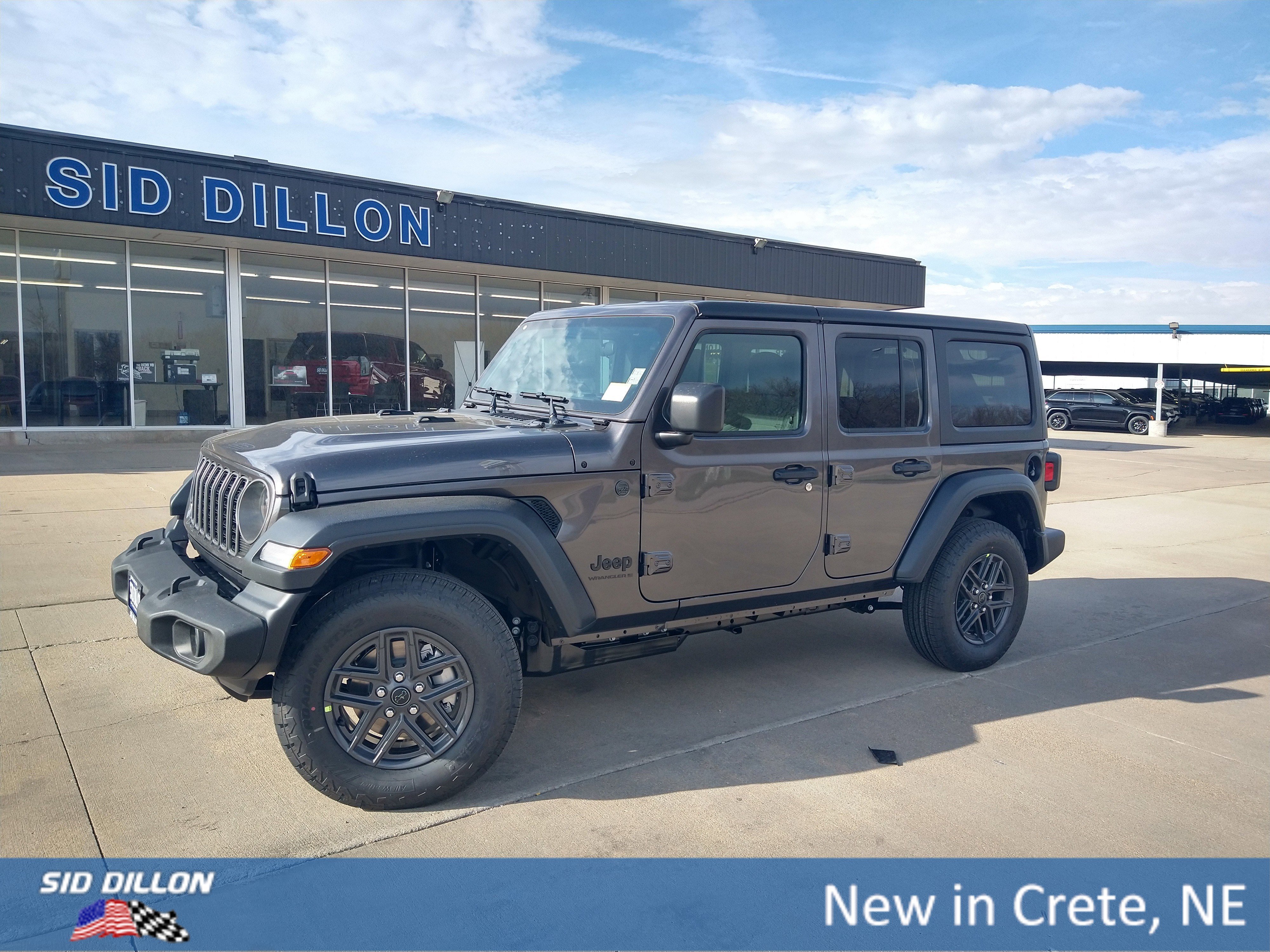 New 2026 Granite Crystal Metallic Clear-Coat Exterior Paint Jeep Sport image 1