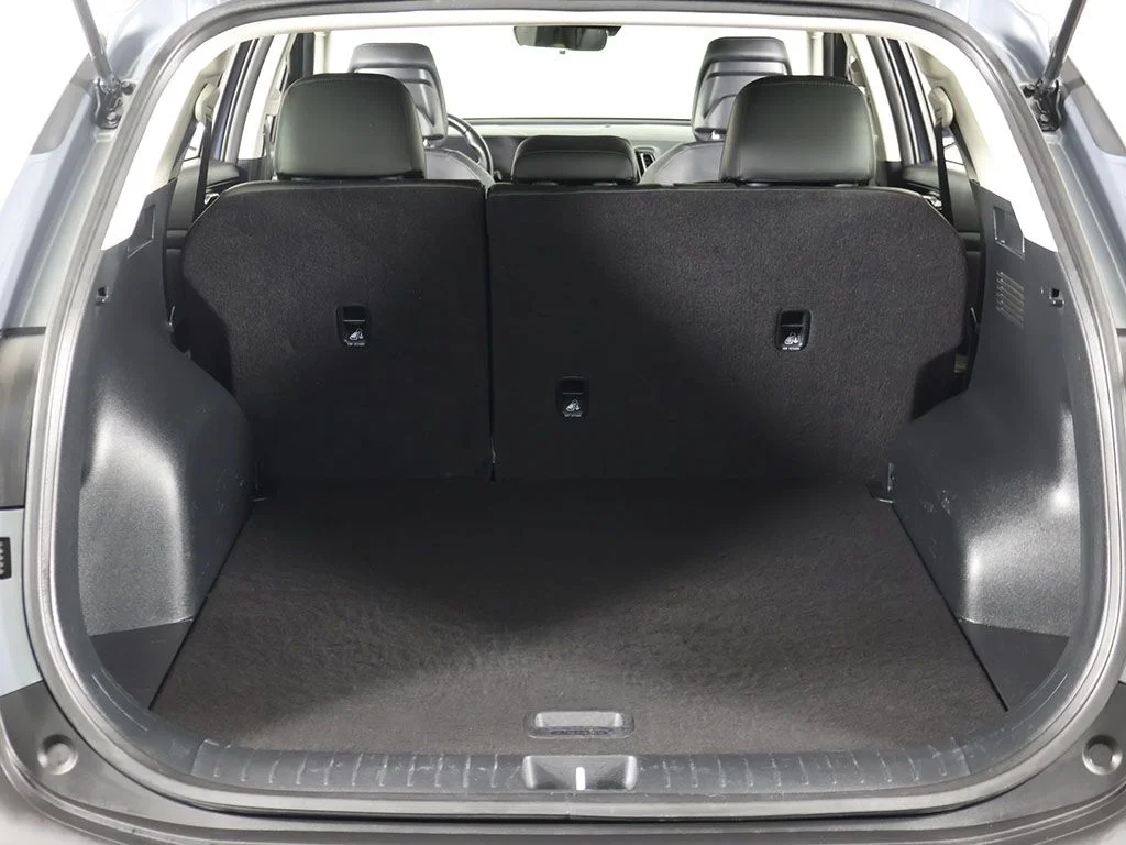 Used 2023 Silver Kia EX image 19
