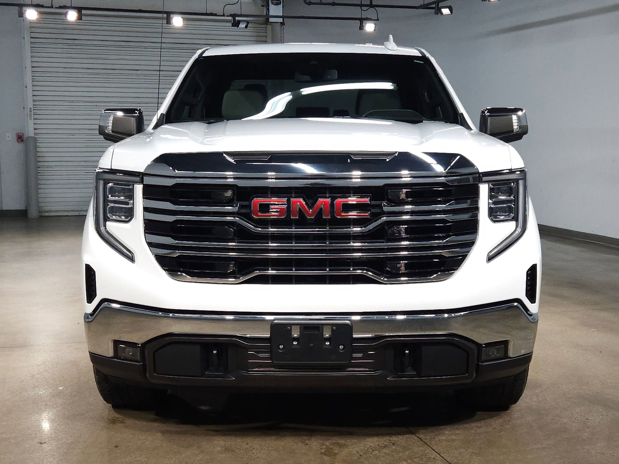 Used 2023 GMC Sierra 1500 SLT with VIN 3GTUUDED5PG163001 for sale in Little Rock