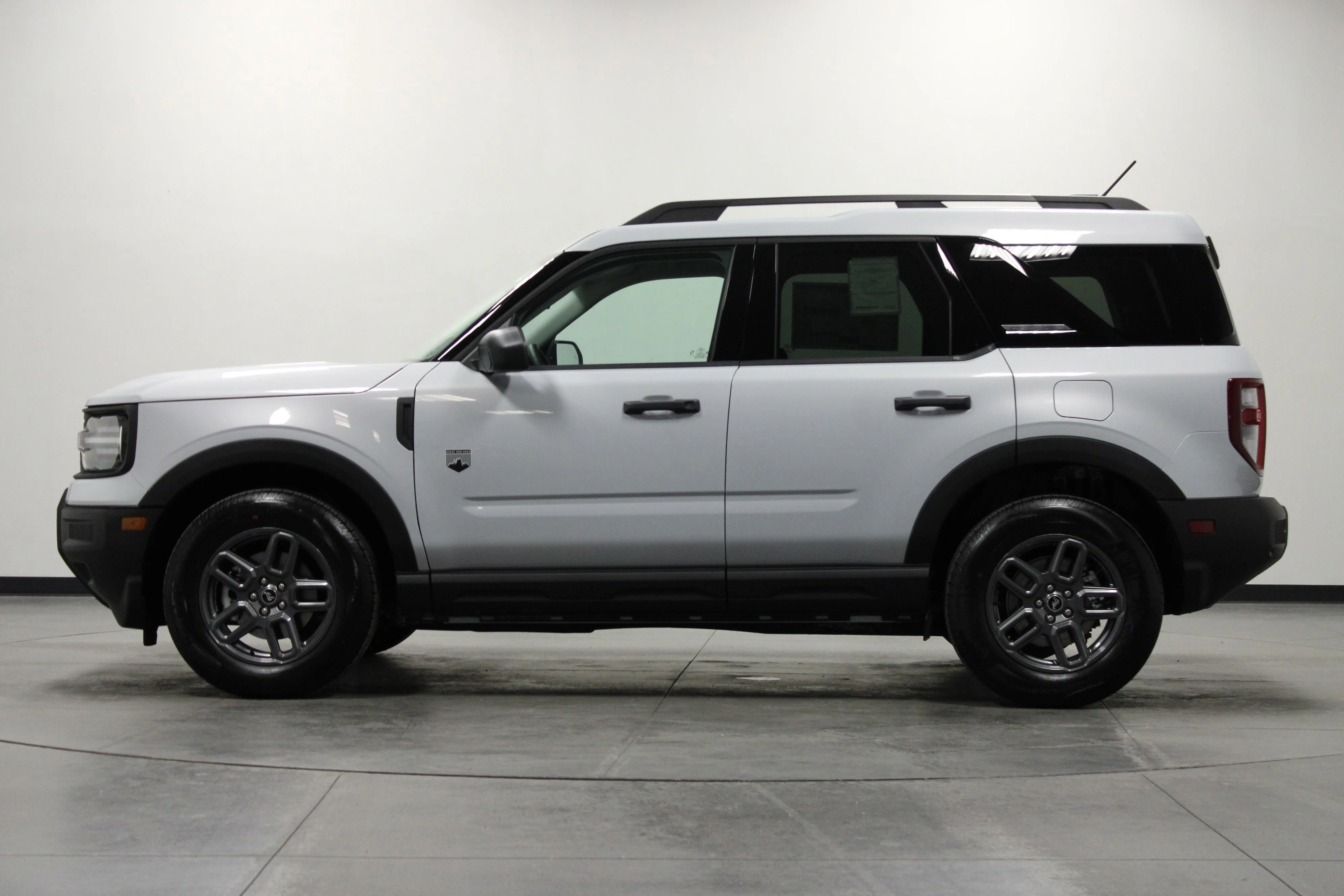 New 2026 Space White Metallic Ford Big Bend® image 7