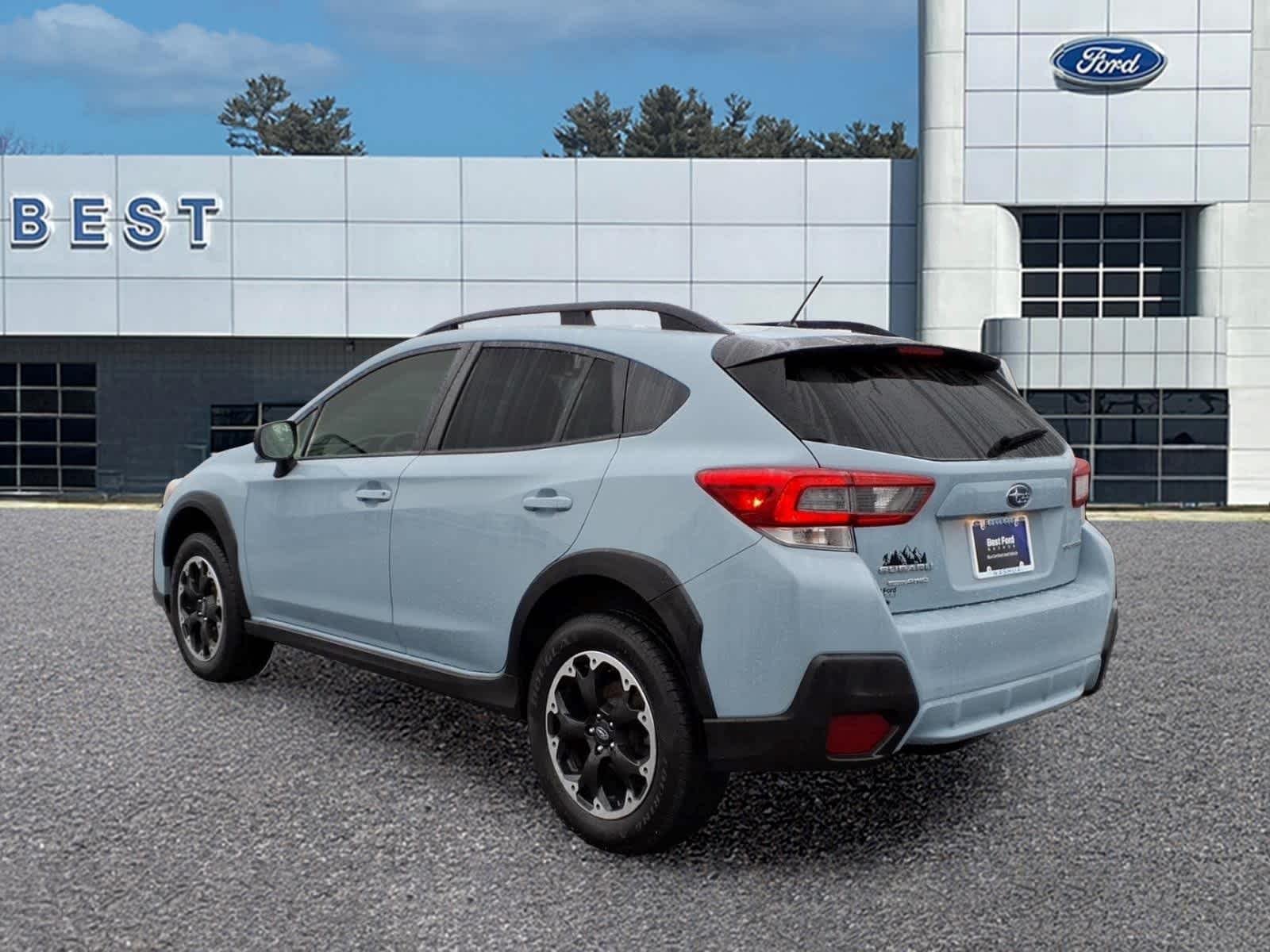 Used 2022 Cool Gray Khaki Subaru  image 4