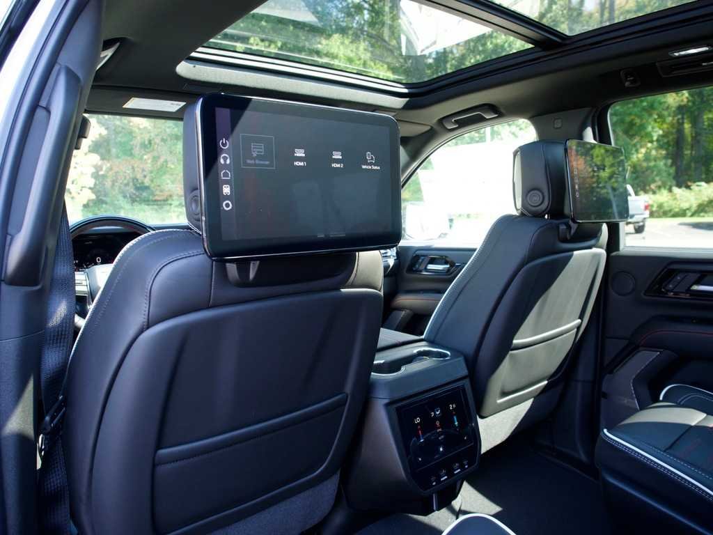 New 2026 Sterling Metallic GMC AT4 Ultimate image 15