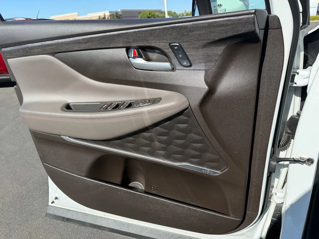 Used 2020 White Hyundai Limited image 11