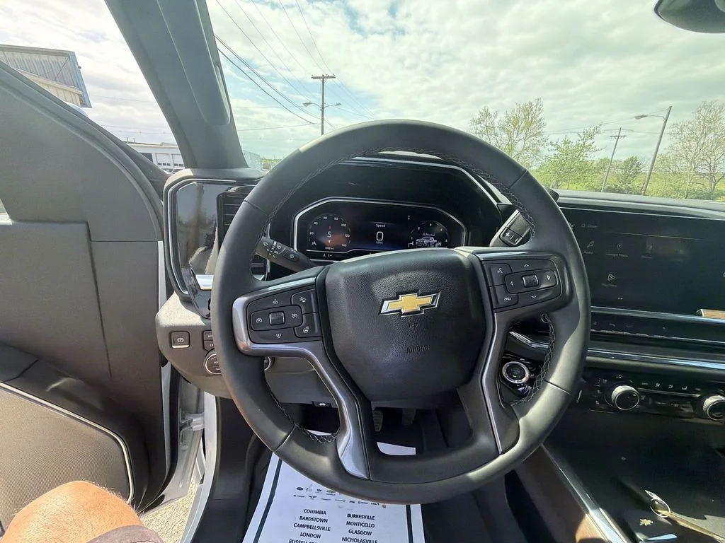 Used 2024 Beige Chevrolet High Country image 14