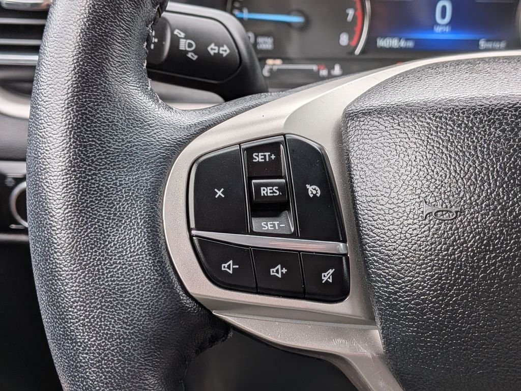 Used 2023 Green Ford XLT image 23