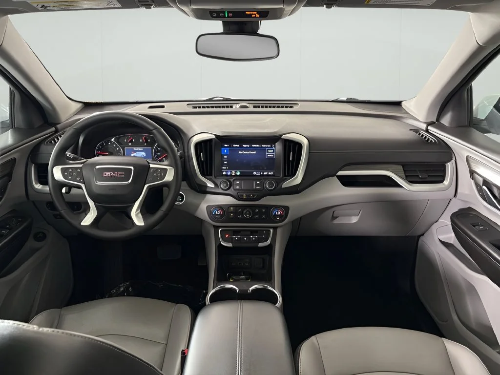 Used 2024 Summit White GMC SLT image 39