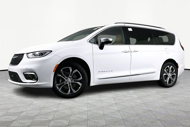 2026 Chrysler Pacifica Pinnacle AWD's photo
