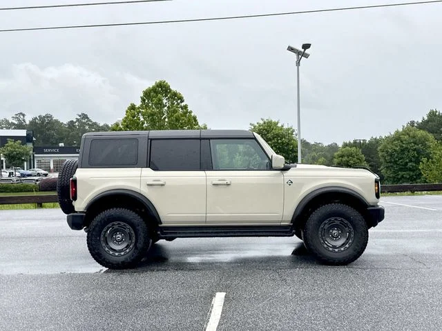 Used 2025 Beige Ford Outer Banks image 6