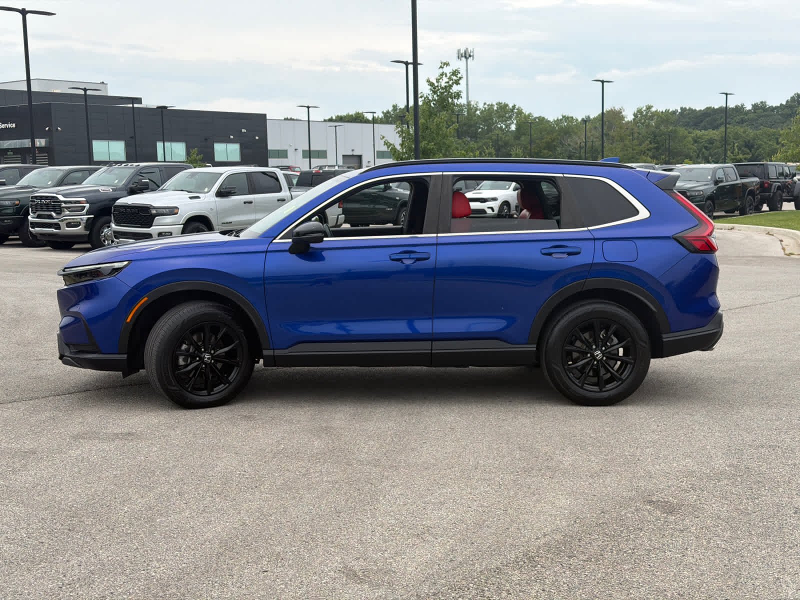 Used 2023 Still Night Pearl Honda Sport image 5