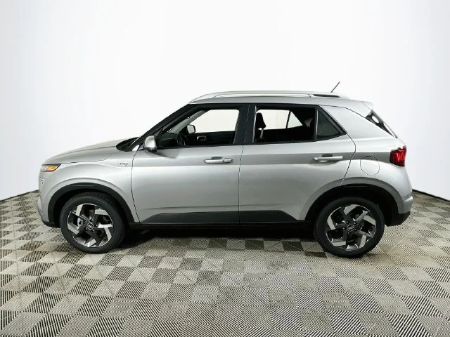 New 2026 Silver Hyundai SEL image 6