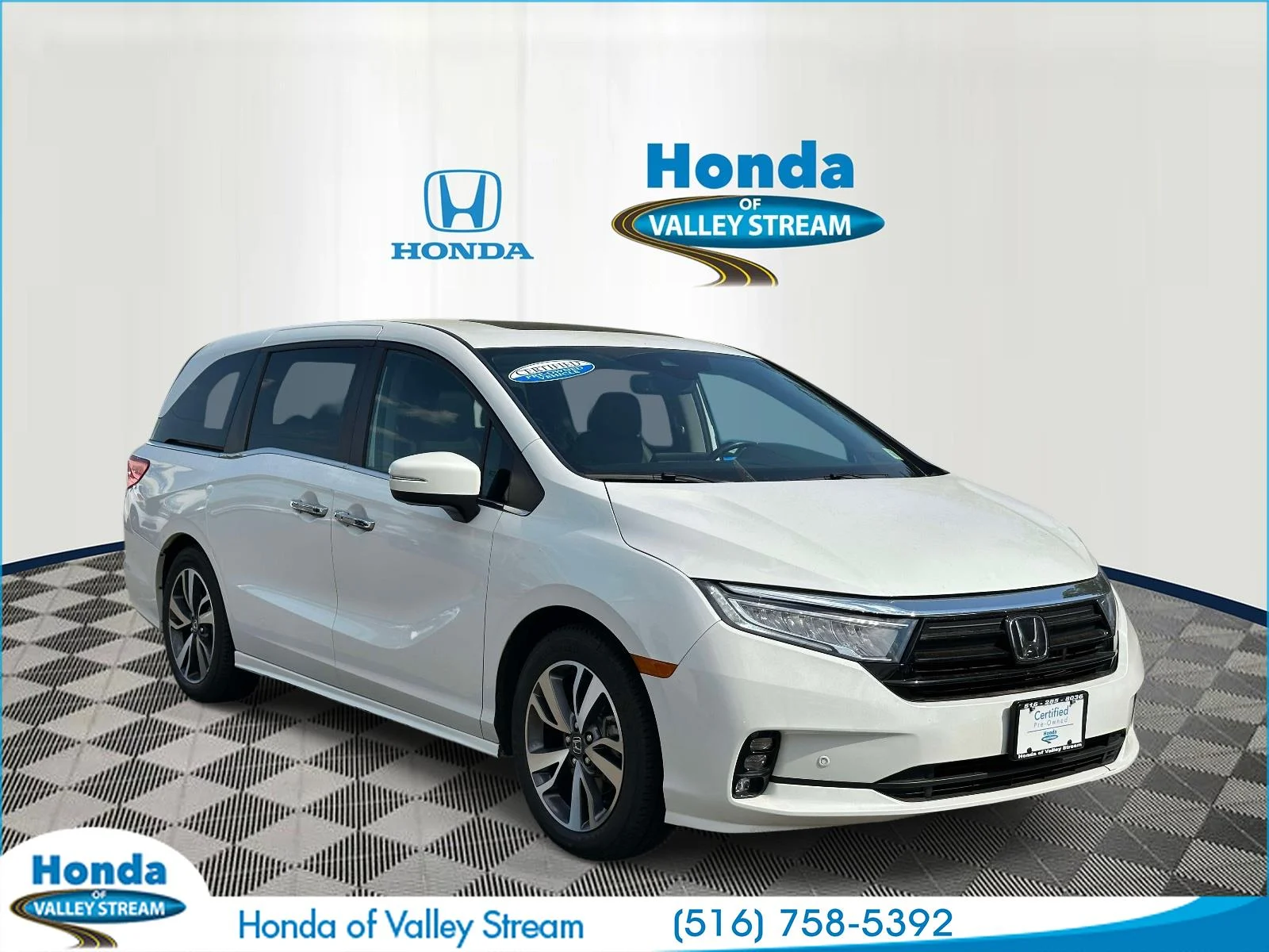 2023 Honda Odyssey Touring's photo