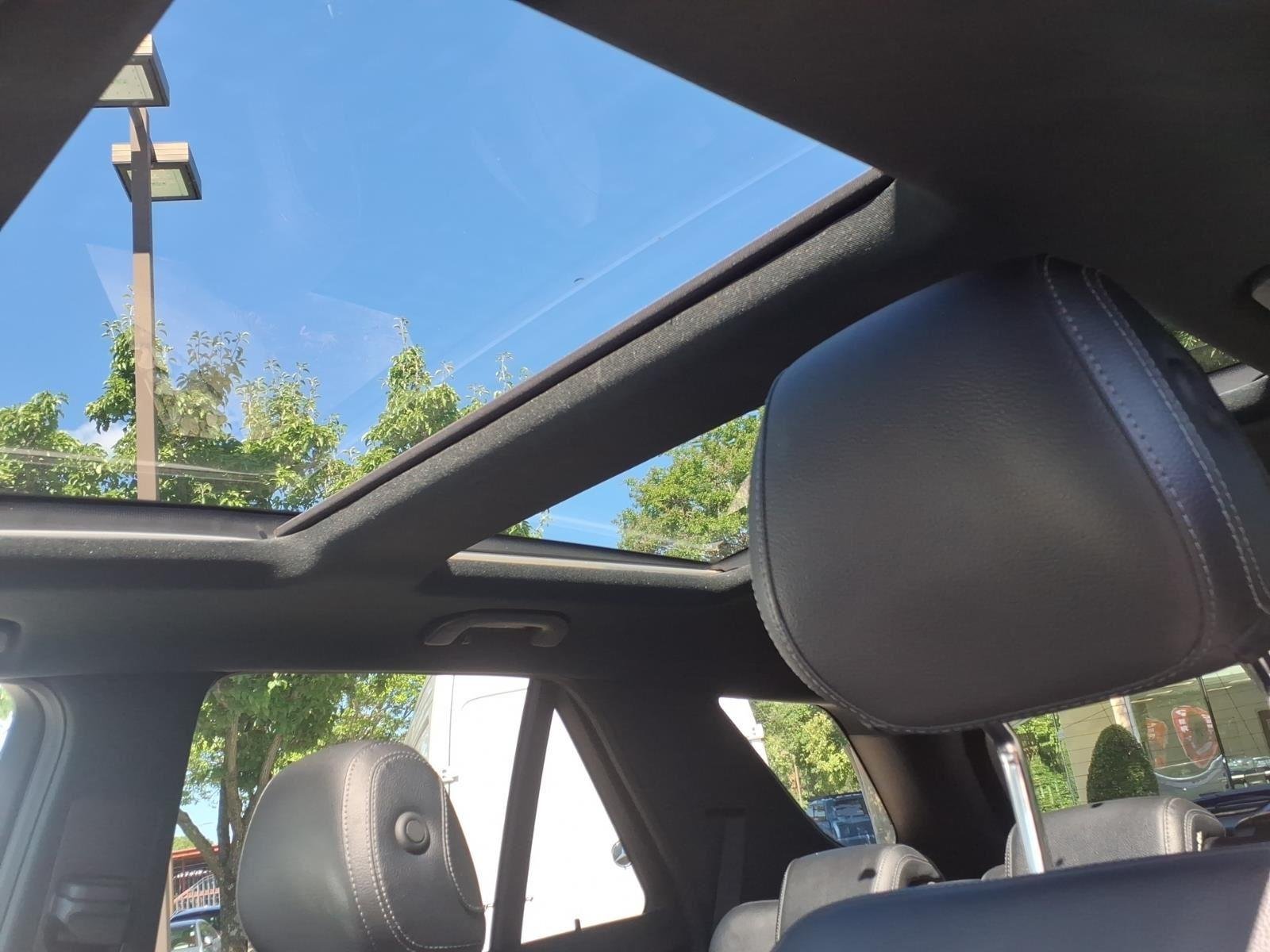 Used 2019 Selenite Grey Metallic Mercedes-Benz AMG® GLE 43 image 22