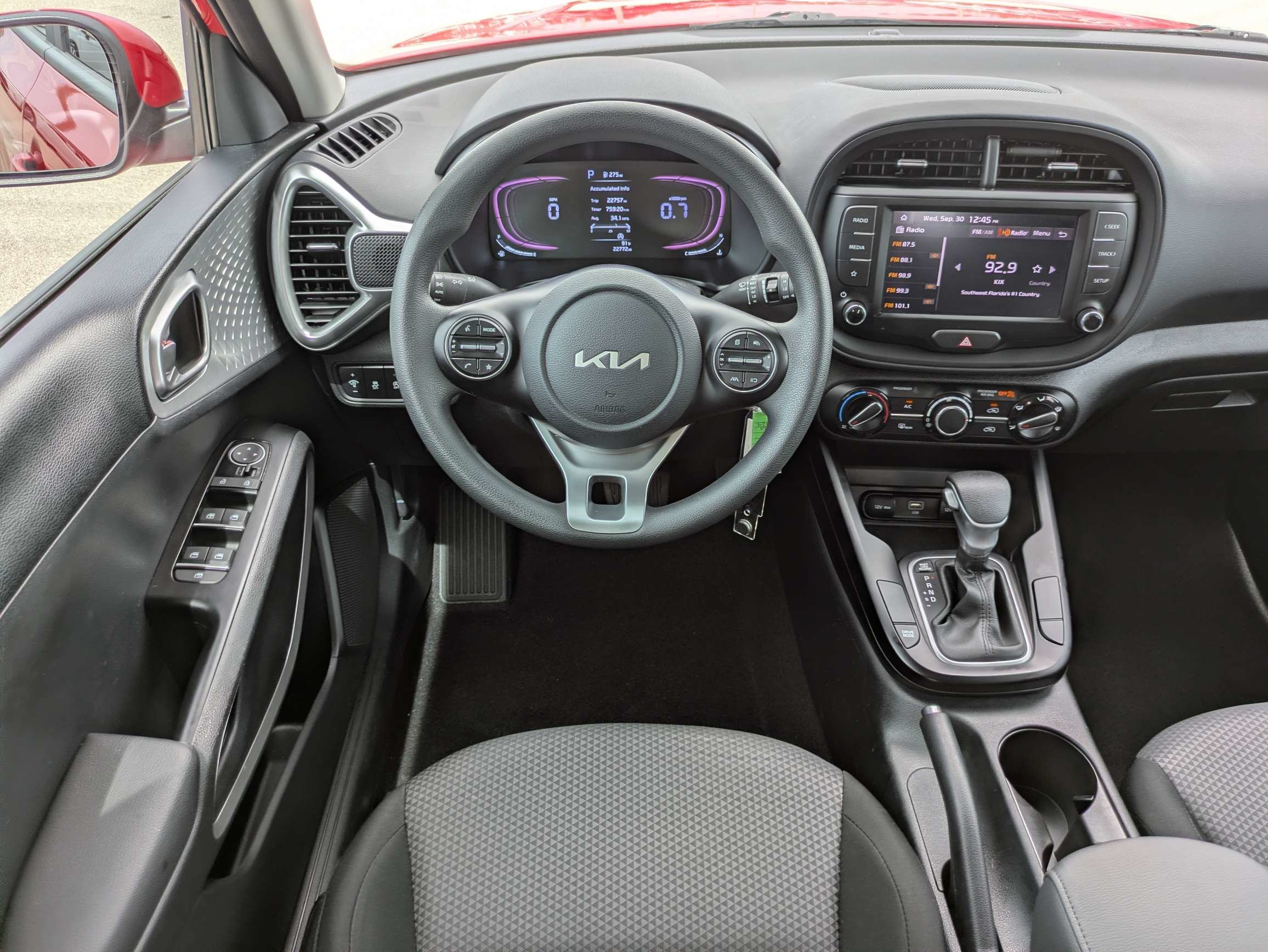 Used 2025 Inferno Red Kia LX image 16