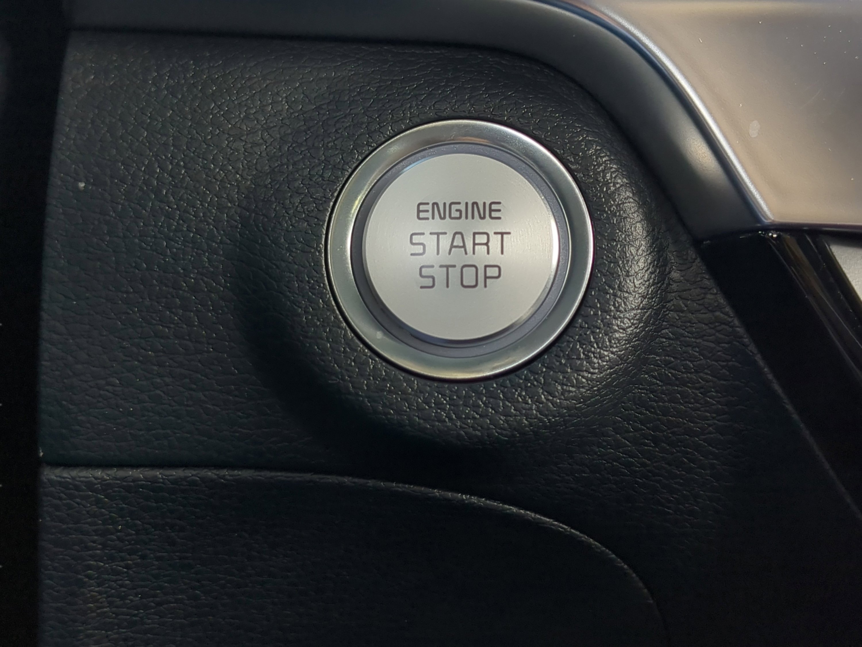 New 2025 Wolf Gray Kia SX X-Line image 27
