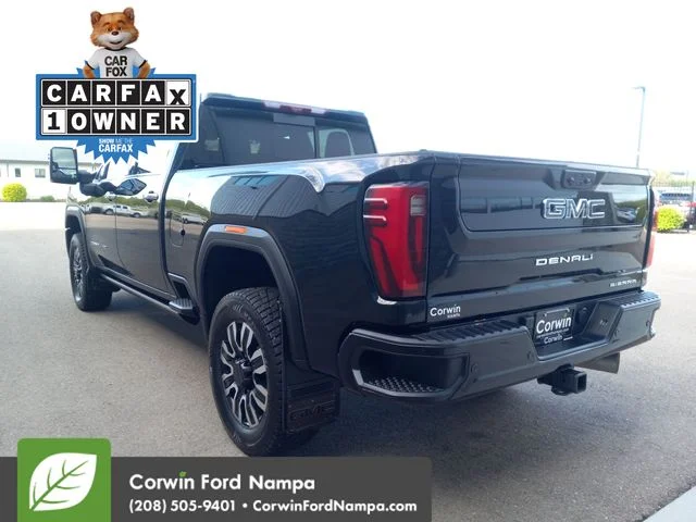 Used 2024 Onyx Black GMC  image 5