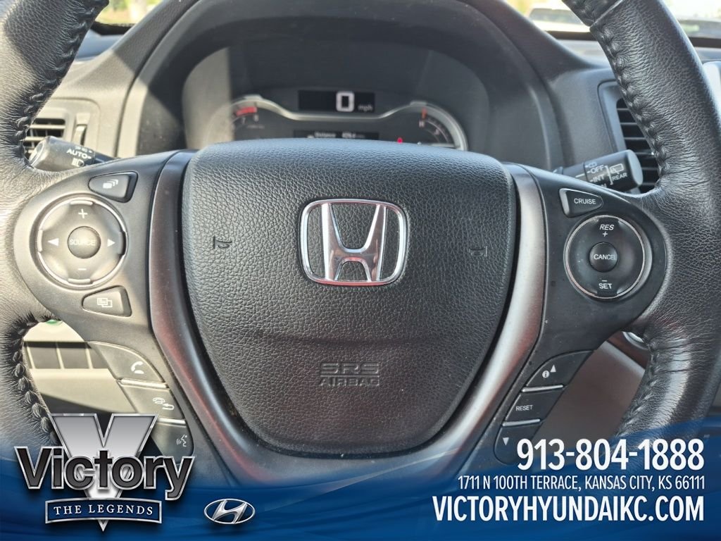 Used 2017  Honda EX-L image 13