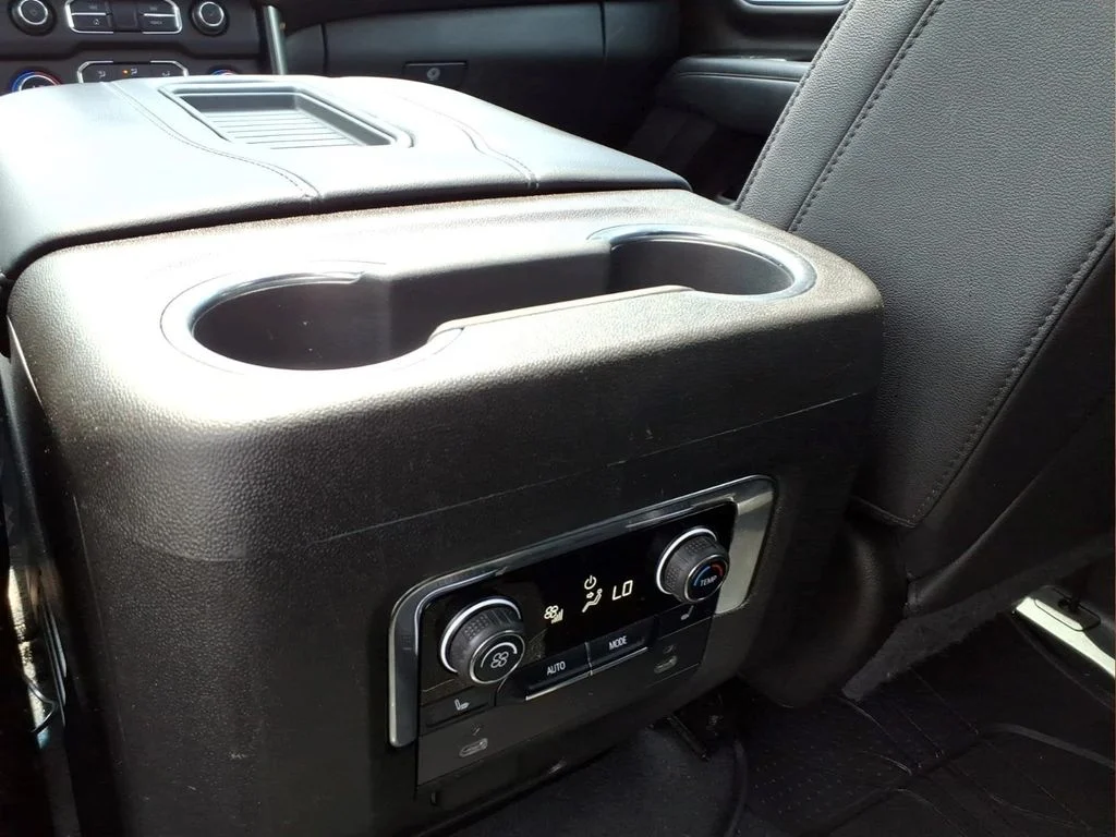 Used 2022 Gray Chevrolet LT image 27