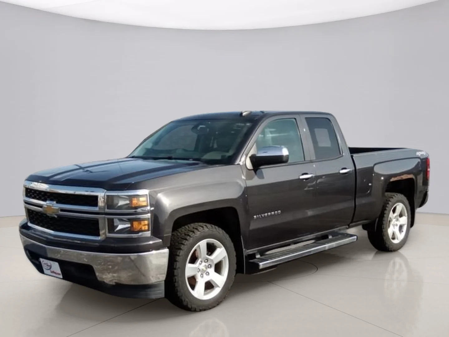 Used 2015 Black Chevrolet LT image 4