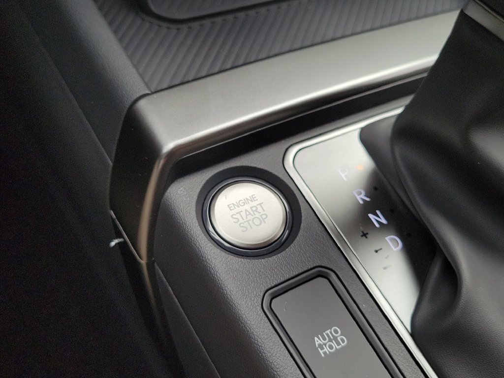 New 2027 Pale Gray Kia S image 31