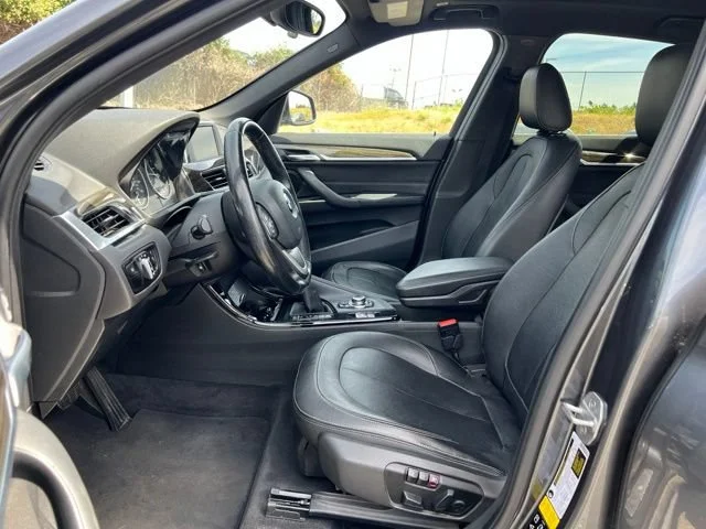 Used 2016 Mineral Gray Metallic BMW xDrive28i image 12