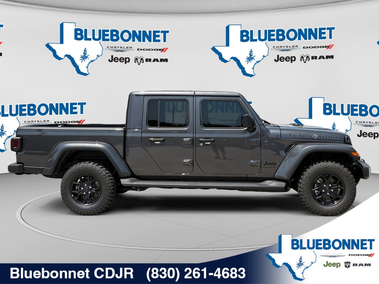 New 2026 Granite Crystal Metallic Clear-Coat Exterior Paint Jeep Texas Trail image 4