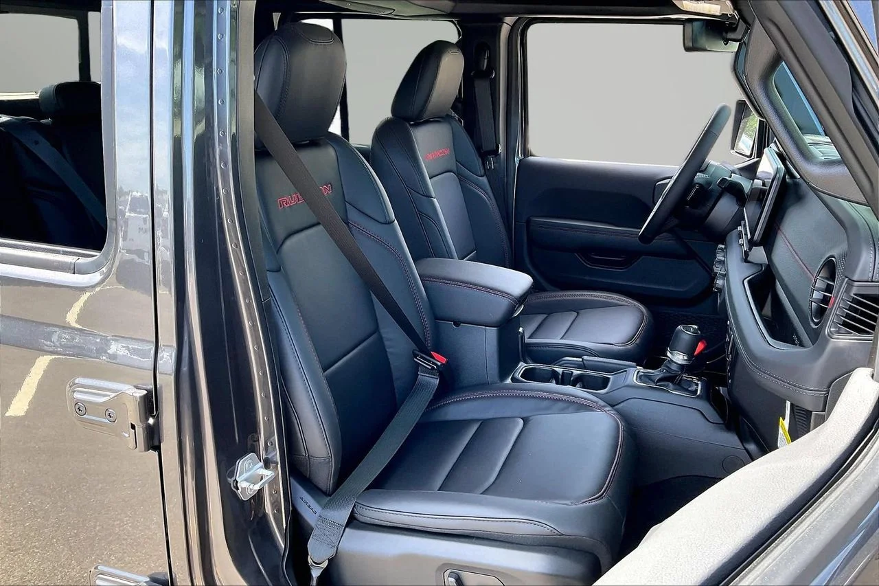New 2026 Granite Crystal Metallic Clearcoat Jeep Rubicon X image 20