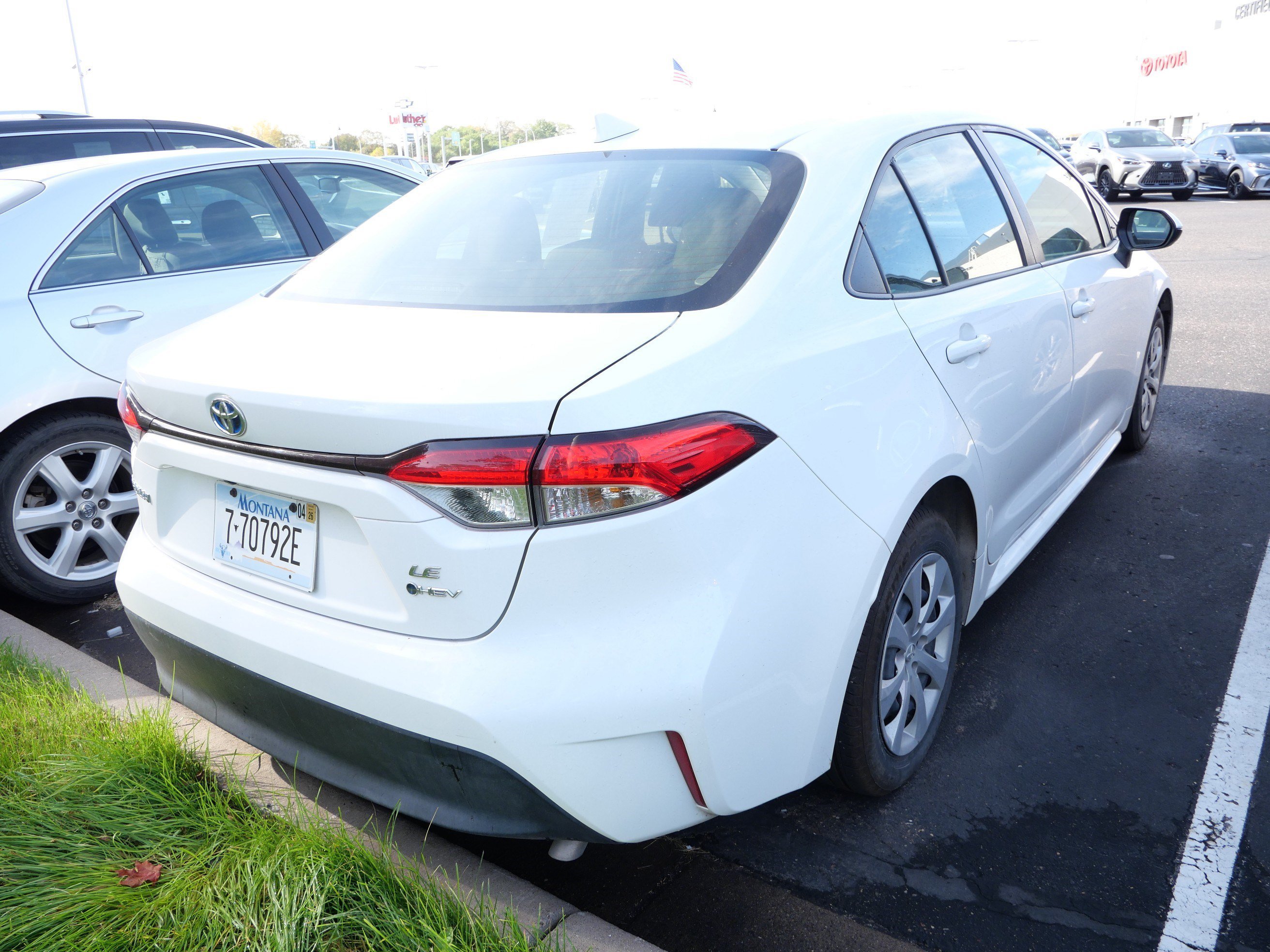Used 2025 Ice Cap Toyota Hybrid LE image 5
