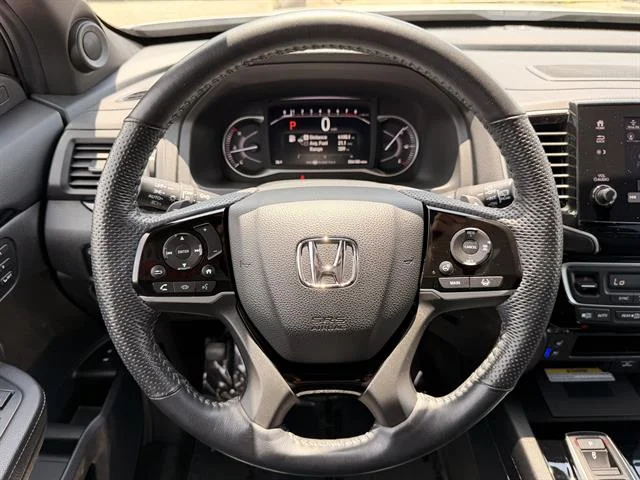 Certified Used 2023 WHITE Honda Elite image 17