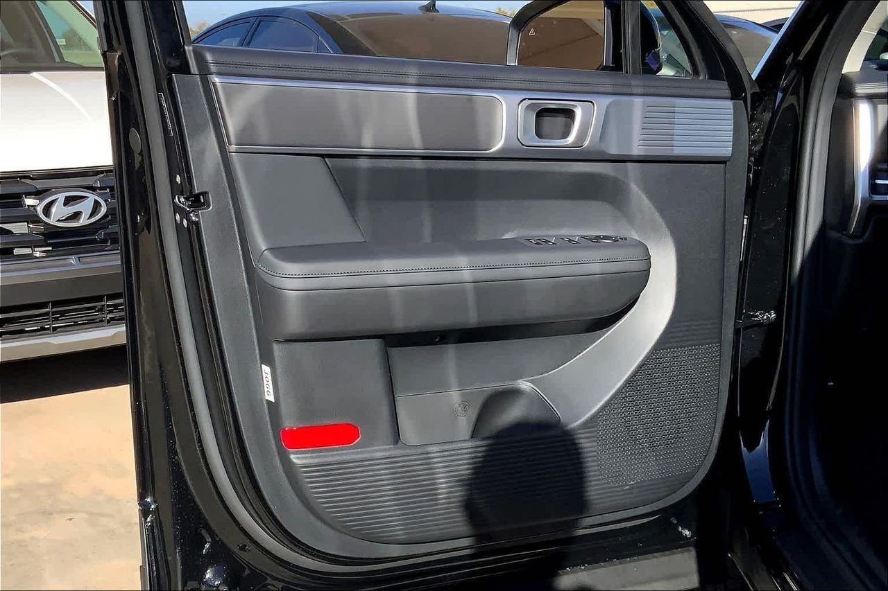 New 2026 Phantom Black Hyundai XRT AWD image 10