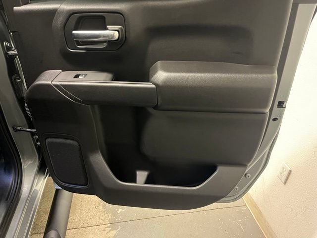 Used 2025 Sterling Gray Metallic Chevrolet Custom image 21