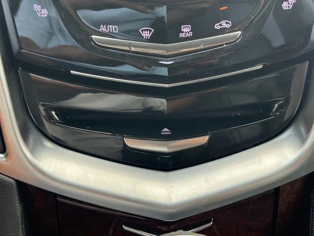 Used 2016 White Cadillac Performance image 31