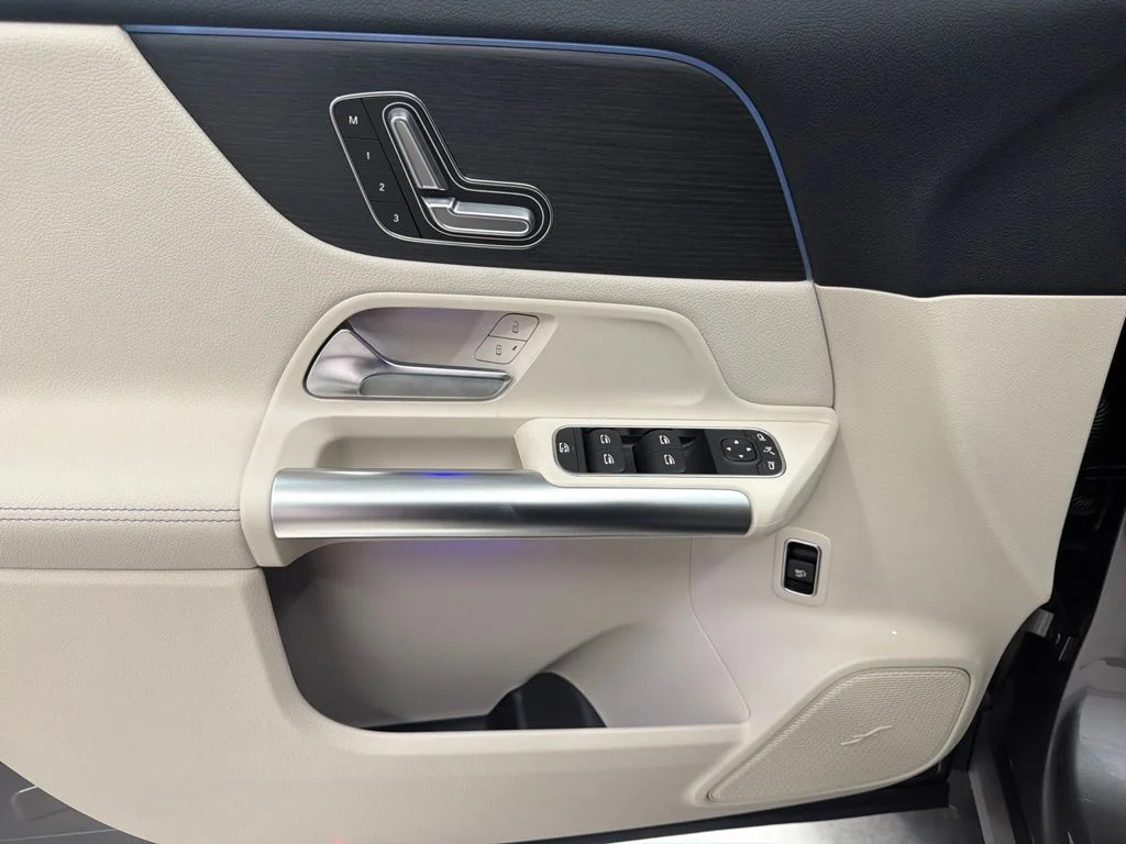 New 2026 Gray Mercedes-Benz GLA 250 image 19