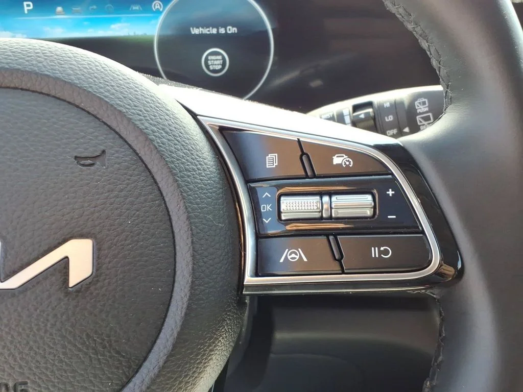 Used 2024 Blue Kia EX image 24
