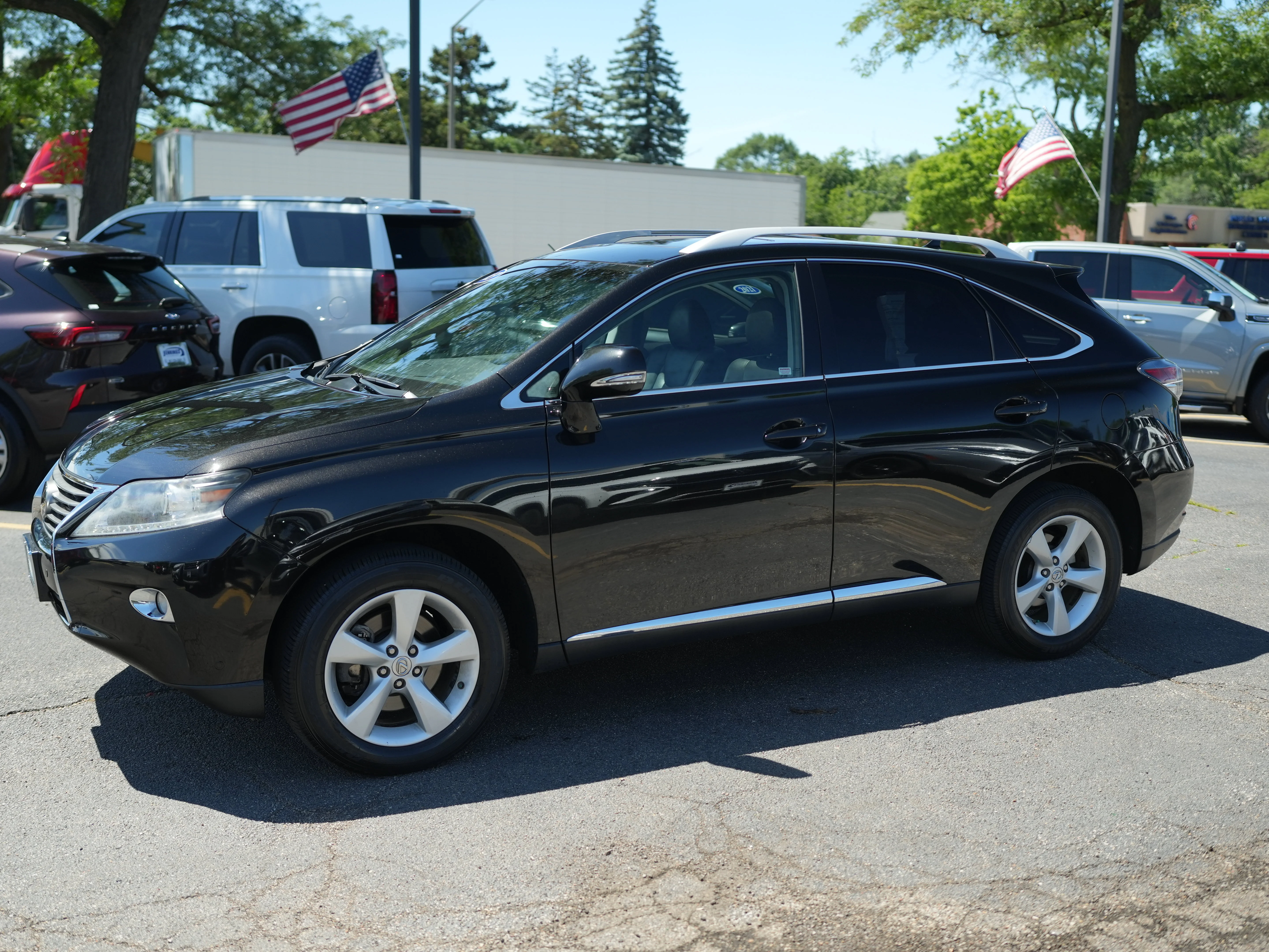 Used 2013 Black Lexus  image 10