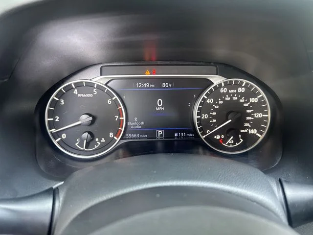Used 2020 Red Nissan 2.5 SV image 18