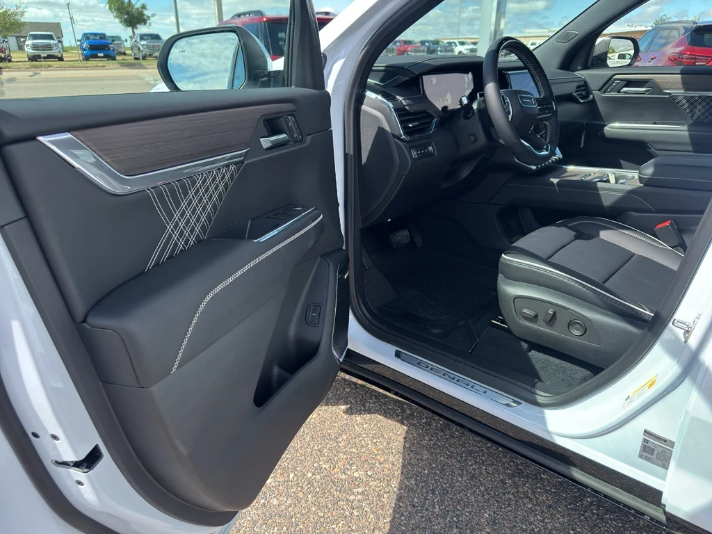New 2026 Glacier White Tricoat GMC Denali image 10
