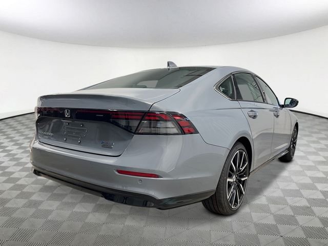 New 2026 Urban Gray Pearl Honda Touring image 5