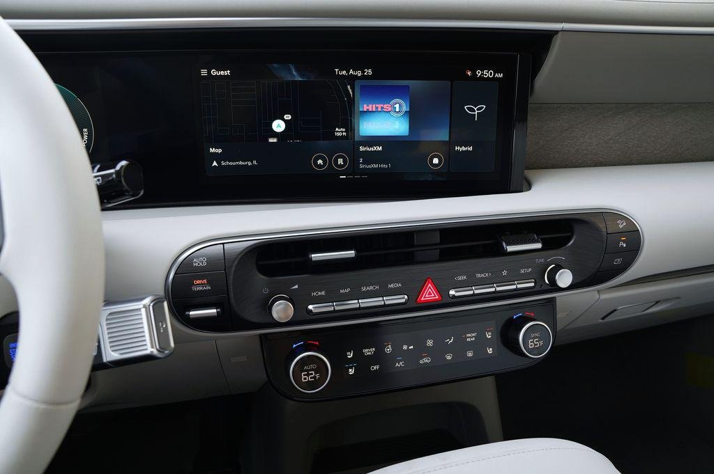 New 2026 Ecotronic Gray Pearl Hyundai SEL Premium image 14