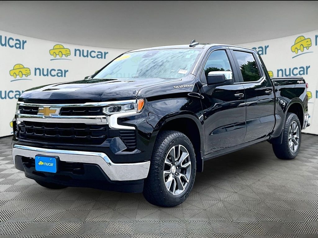 Used 2023 Black Chevrolet LT image 3