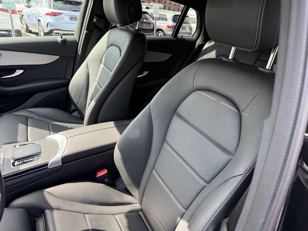 Certified Used 2023  Mercedes-Benz GLC 300 Coupe image 12