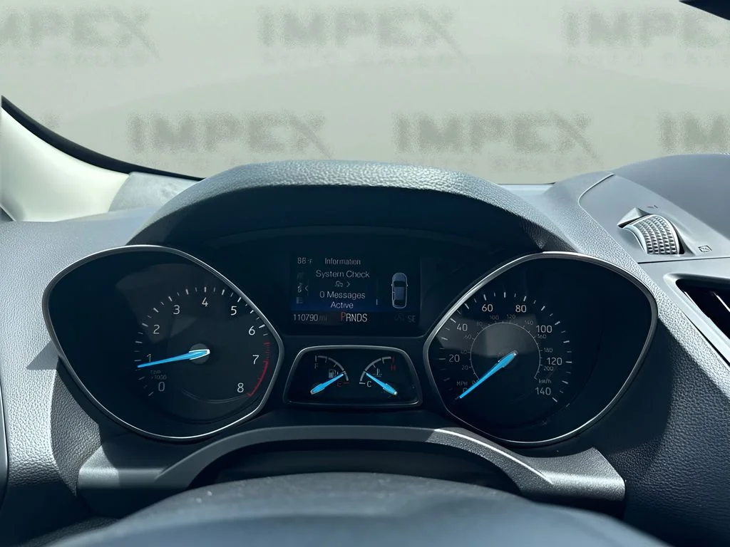 Used 2019 White Ford SEL image 23