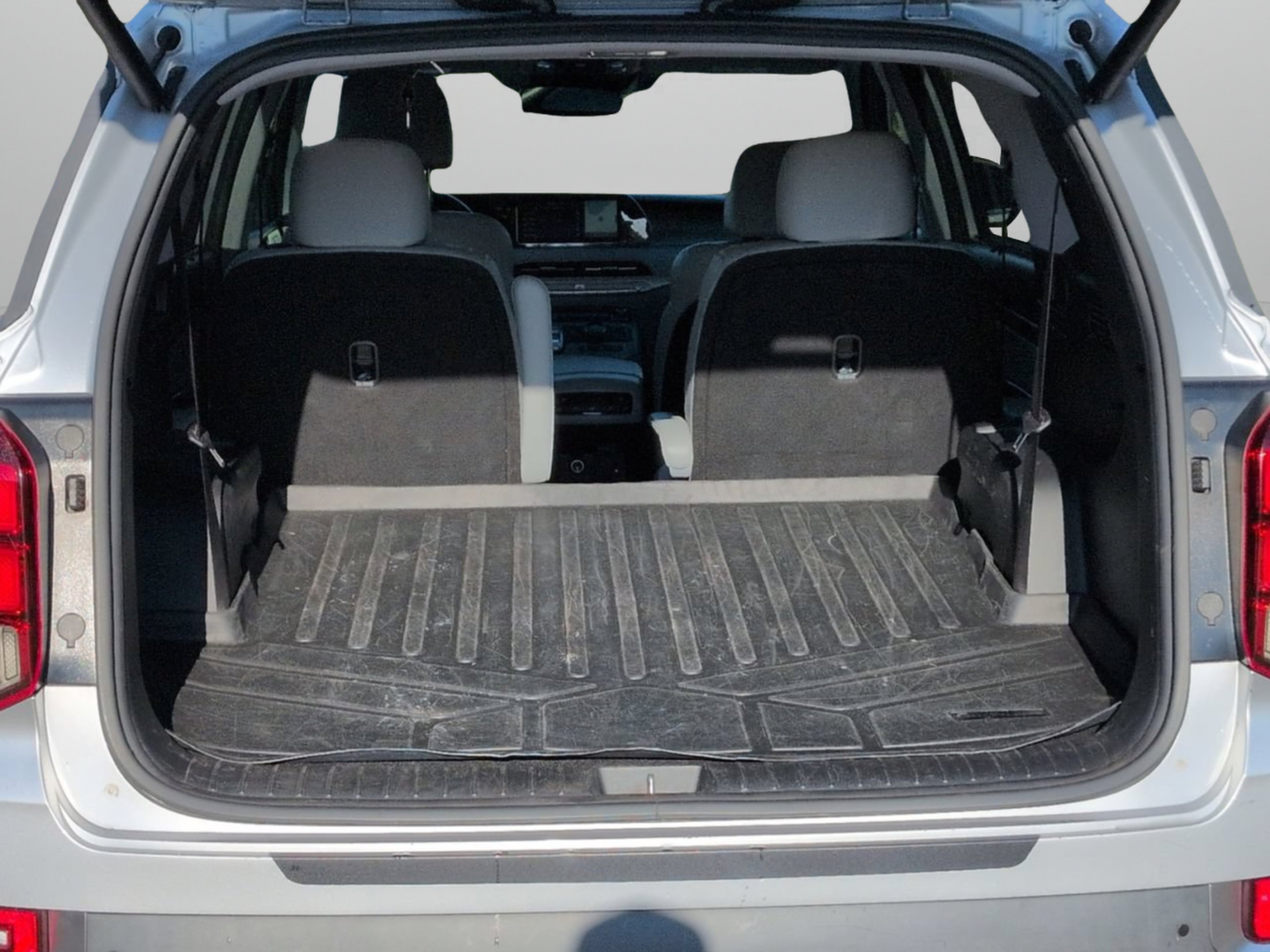 Used 2022 Typhoon Silver Hyundai SEL image 10