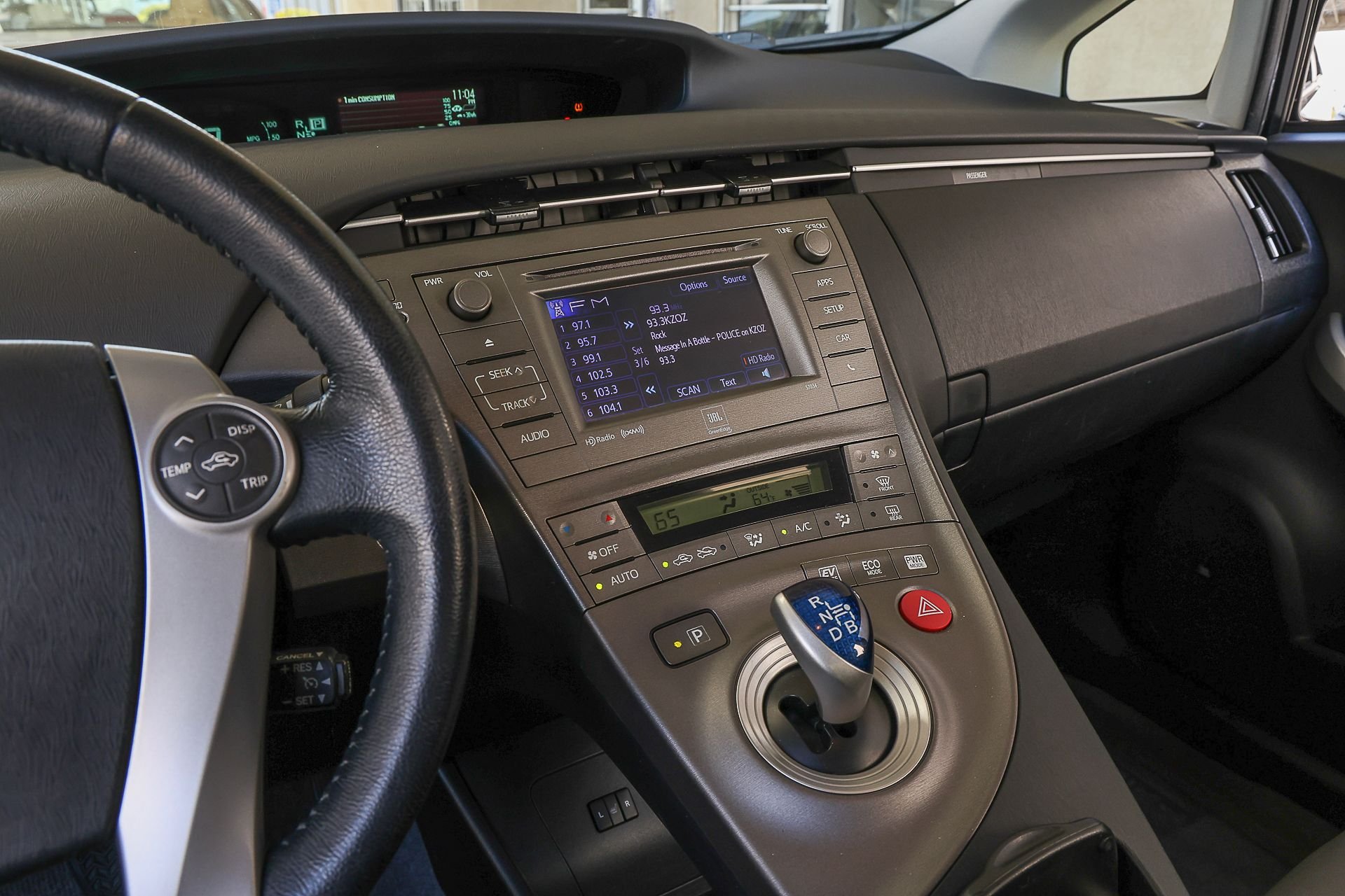 Used 2015 Blue Toyota Four image 12