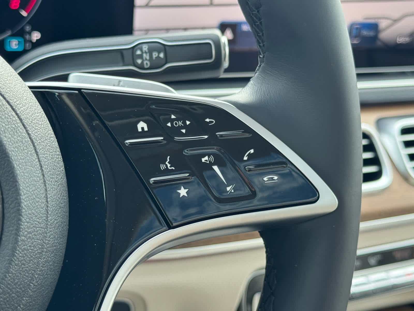 New 2026 Polar White Mercedes-Benz GLE 450 image 30